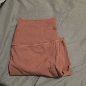 Athleta Trancend, Size Small, 7/8 Inch